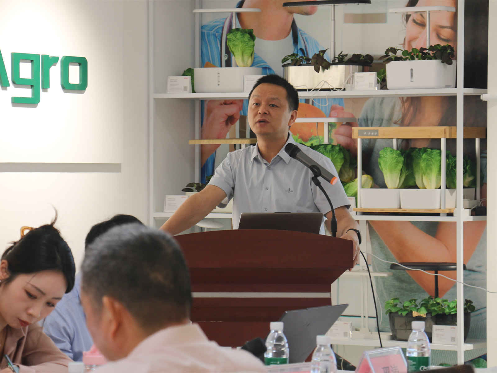 The project leader, Research Fellow Shao Tao, delivered a speech.