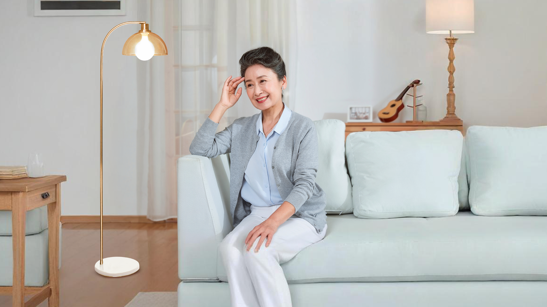 DeepGlo vitality lamp
